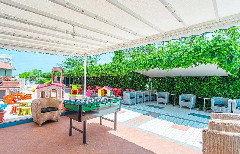 Hotel Minerva กัตเตโออามาเร ภายนอก รูปภาพ